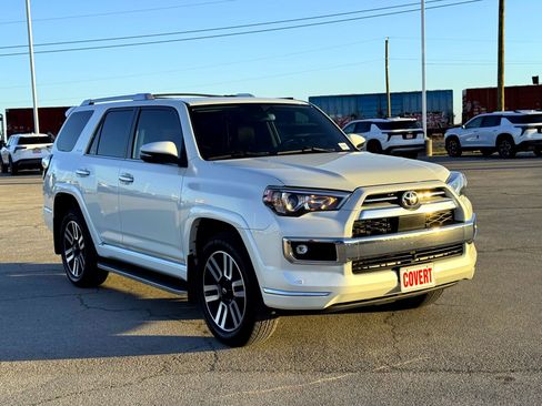 Used 2023 Toyota 4Runner Limited image 4