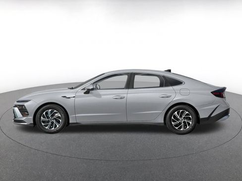 Used 2026 Hyundai Sonata Blue FWD image 3