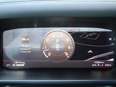 Certified 2022 Land Rover Defender 110 X-Dynamic SE AWD/4WD image 18