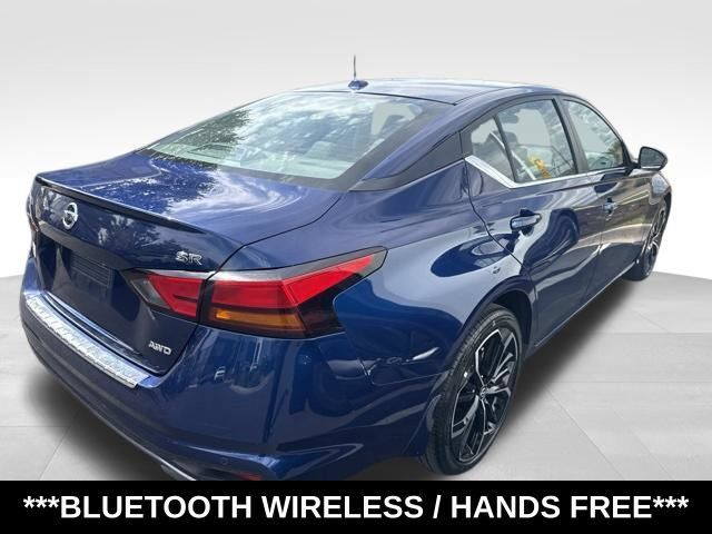Used 2020 Nissan Altima 2.5 SR w/ Premium Package AWD/4WD image 3