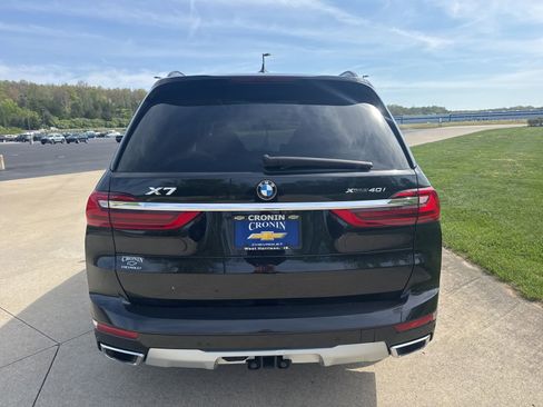 Used 2021 BMW X7 xDrive40i w/ Premium Package AWD/4WD image 5