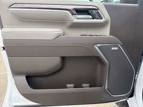 New 2026 Chevrolet Silverado 2500 LTZ w/ LTZ Convenience Package image 24