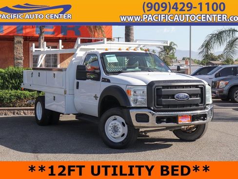 Used 2015 Ford F550 2WD Regular Cab Super Duty image 1
