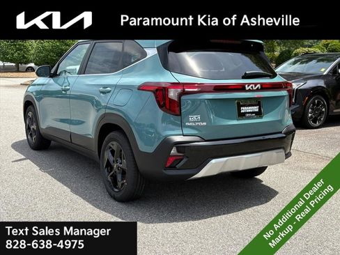 New 2026 Kia Seltos EX FWD image 4