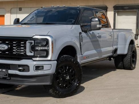 Used 2024 Ford F350 Limited w/ FX4 Off-Road Package AWD/4WD image 8
