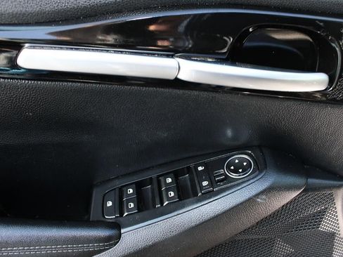 Used 2023 Kia Seltos EX image 29