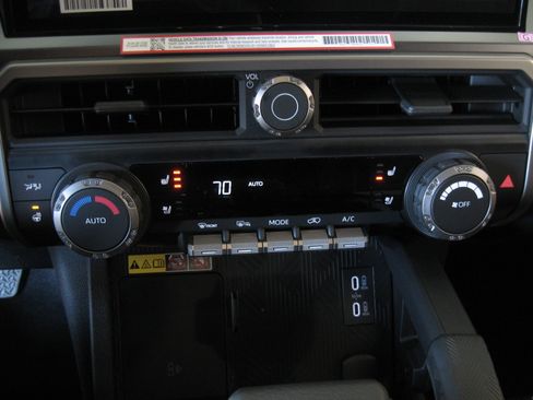 New 2025 Toyota 4Runner TRD Off-Road Premium image 14