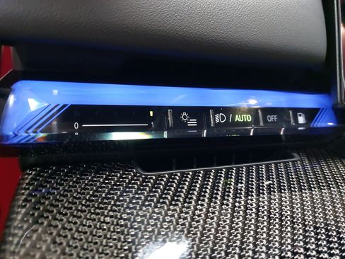 New 2026 BMW M5 w/ Carbon Package image 28