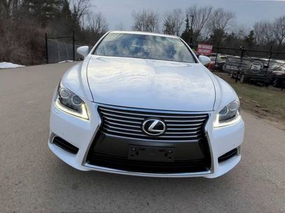 Used 2015 Lexus LS 460 AWD w/ Comfort Package