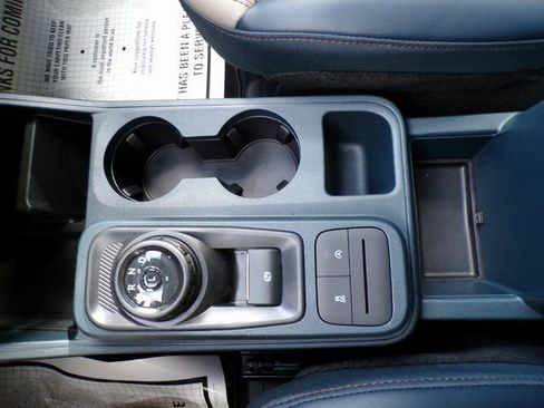 New 2026 Ford Maverick Lariat image 28