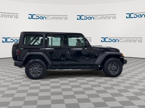 New 2026 Jeep Wrangler Unlimited Sport AWD/4WD image 9