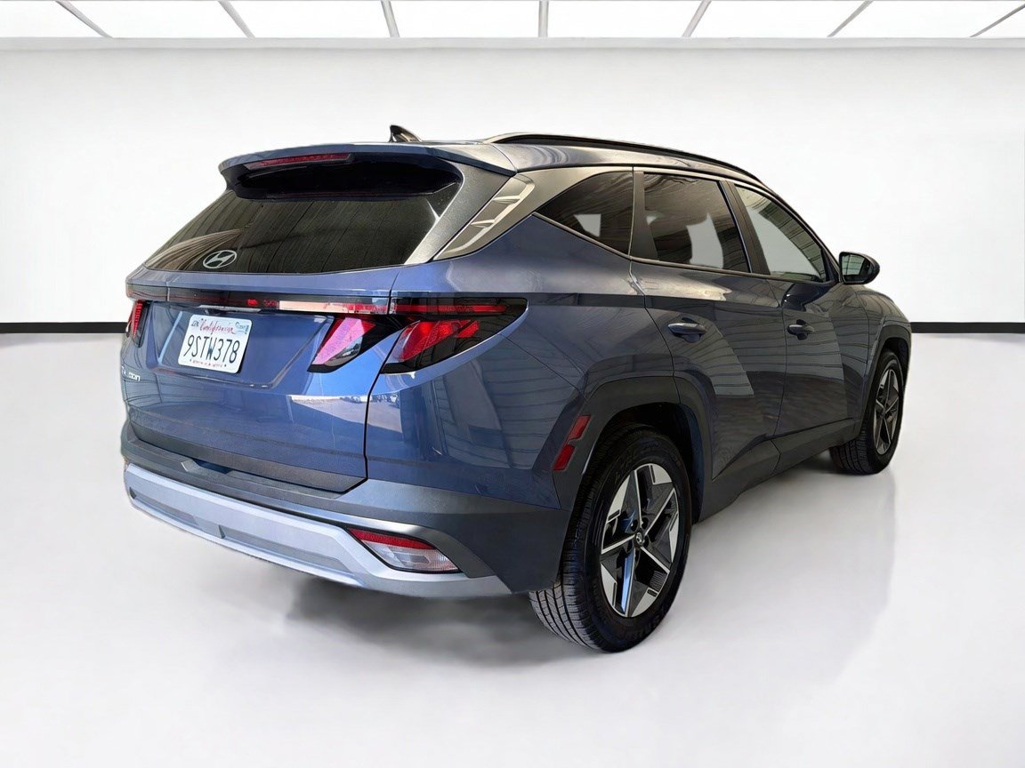 Used 2025 Hyundai Tucson SEL FWD image 4
