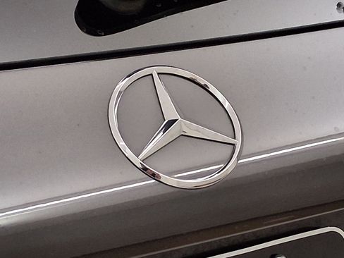 Used 2022 Mercedes-Benz GLC 300 GLC 300 image 20