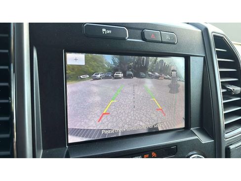 Used 2020 Ford F150 XLT w/ Equipment Group 302A Luxury AWD/4WD image 18