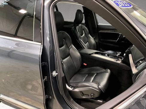 Certified 2022 Volvo XC90 T6 Inscription AWD/4WD image 30