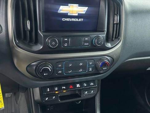 Used 2021 Chevrolet Colorado Z71 w/ Z71 Midnight Edition AWD/4WD image 19