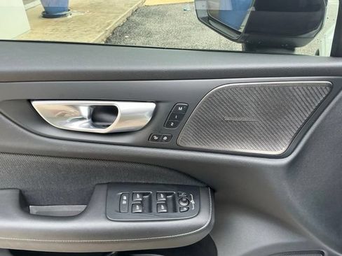 Certified 2024 Volvo S60 B5 Plus w/ Climate Package FWD image 11