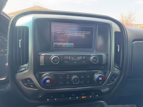 Used 2015 Chevrolet Silverado 1500 LTZ Z71 w/ Midnight Edition image 17