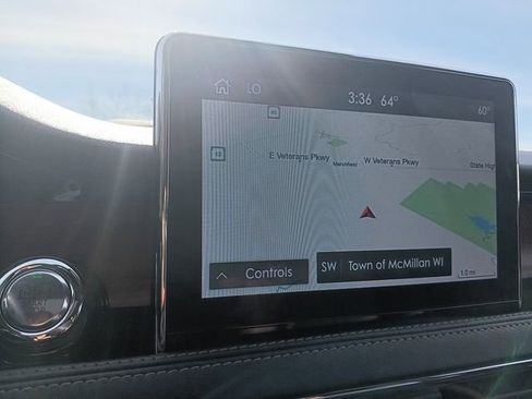 Used 2021 Lincoln Corsair Reserve w/ Equipment Group 201A image 9