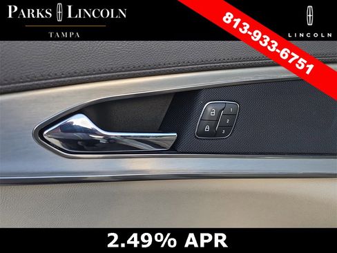 Used 2019 Lincoln Nautilus Standard image 17