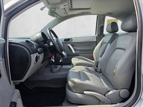 Used 2002 Volkswagen Beetle GLX FWD image 20