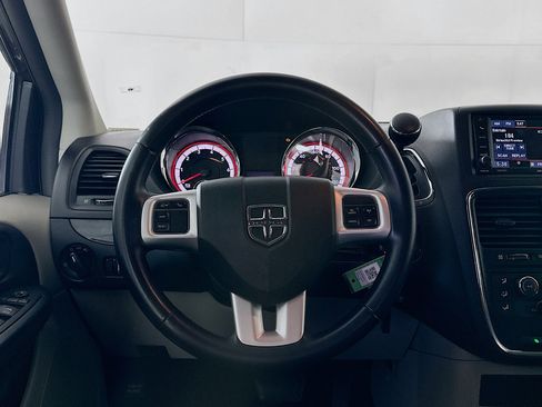 Used 2017 Dodge Grand Caravan SE w/ Power Window Group image 17