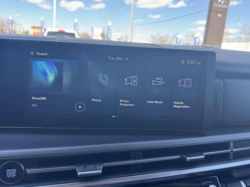 Used 2025 Hyundai Santa Fe SEL image 24