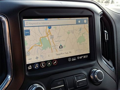 Used 2020 GMC Sierra 1500 AT4 w/ Off-Road Performance Package image 18