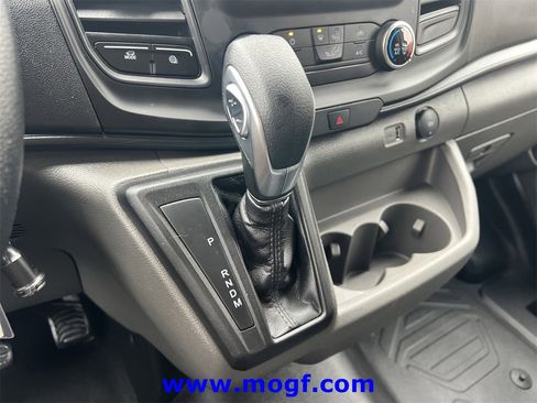 Used 2025 Ford Transit 250 148 Medium Roof image 11