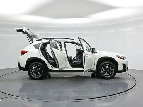 Used 2019 Subaru Crosstrek 2.0i Premium image 5