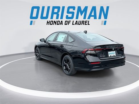 New 2025 Honda Accord SE image 6