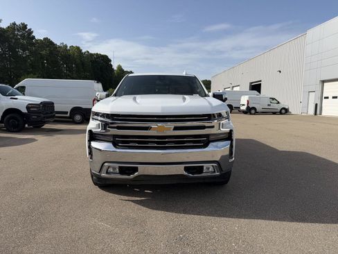 Used 2022 Chevrolet Silverado 1500 LTZ w/ LTZ Premium Texas Edition AWD/4WD image 2