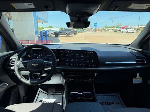 New 2026 Chevrolet Traverse LT w/ Driver Confidence Package image 13