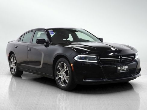 Used 2016 Dodge Charger SE w/ Popular Equipment Group image 7