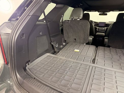 Used 2024 Ford Explorer Timberline w/ Timberline Technology Package AWD/4WD image 7