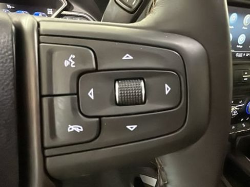 Used 2021 GMC Sierra 3500 AT4 w/ AT4 Premium Plus Package AWD/4WD image 16