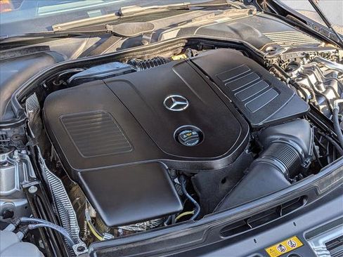 Certified 2025 Mercedes-Benz C 300 Sedan image 22