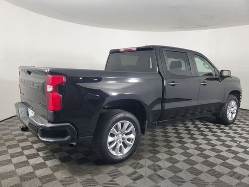 Used 2022 Chevrolet Silverado 1500 Custom w/ LPO, Dark Essentials Package image 4