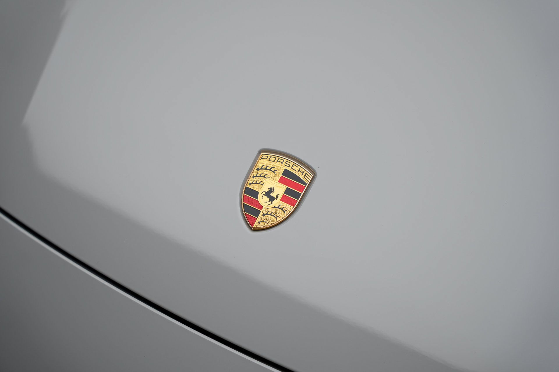 Used 2022 Porsche Taycan 4S AWD/4WD image 13