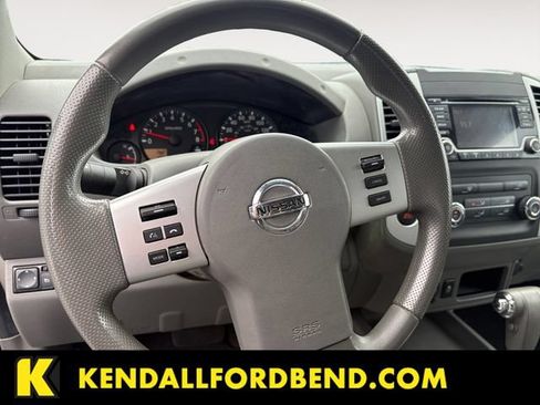 Used 2016 Nissan Frontier SV AWD/4WD image 13