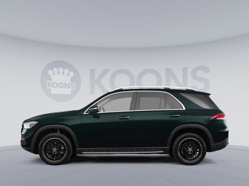 Used 2021 Mercedes-Benz GLE 350 4MATIC w/ AMG Line Exterior image 2