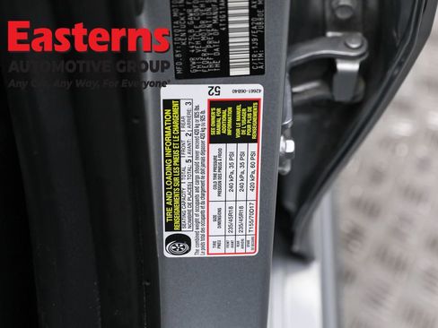 Used 2023 Toyota Camry SE image 32