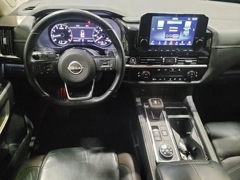Used 2022 Nissan Pathfinder Platinum w/ Cargo Package AWD/4WD image 22