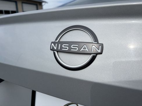 Used 2024 Nissan Altima 2.5 SV w/ SV Premium Package FWD image 10