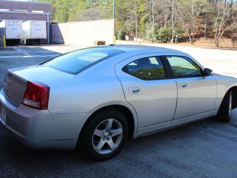 Used 2009 Dodge Charger SXT RWD image 6