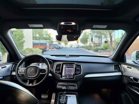 Used 2016 Volvo XC90 T6 R-Design w/ Vision Package image 26