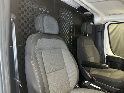 Used 2025 RAM ProMaster 2500 w/ U-Haul Equipment Group FWD image 16
