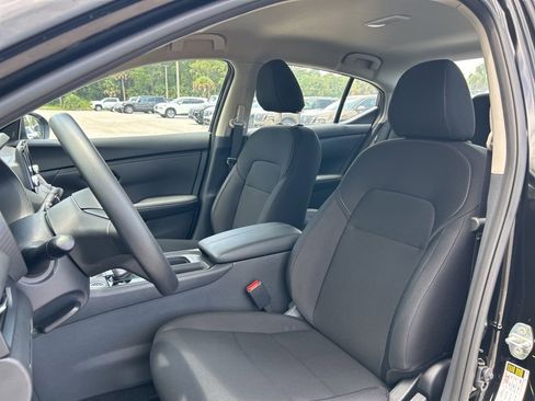 New 2025 Nissan Sentra S image 14