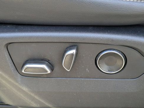 Used 2021 Cadillac Escalade Sport w/ Driver Assist Tech Package image 26