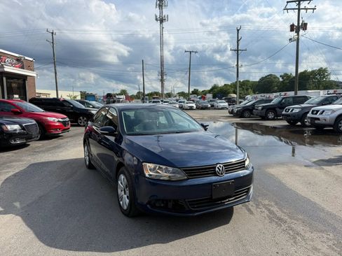Used 2012 Volkswagen Jetta SE FWD image 7